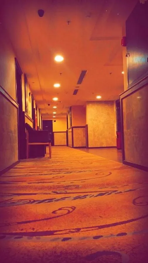 Meral Hotel مكة 3*,